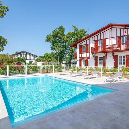 Ker Enia Meubles De Tourisme Aparthotel Cambo-les-Bains