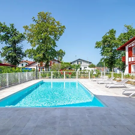 Ker Enia Meubles De Tourisme Cambo-les-Bains