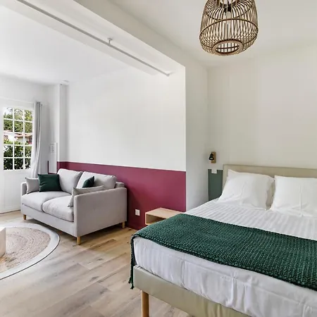 Hotel apartamentowy Ker Enia Meubles De Tourisme