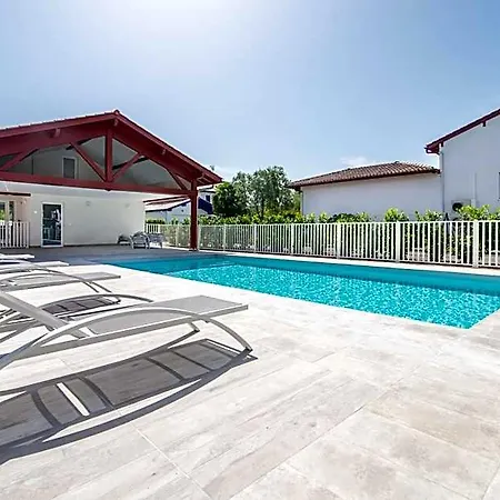 Hotel apartamentowy Ker Enia Meubles De Tourisme Cambo-les-Bains