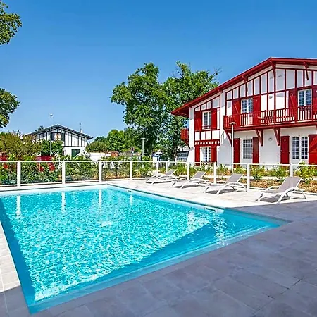 Ker Enia Meubles De Tourisme Cambo-les-Bains